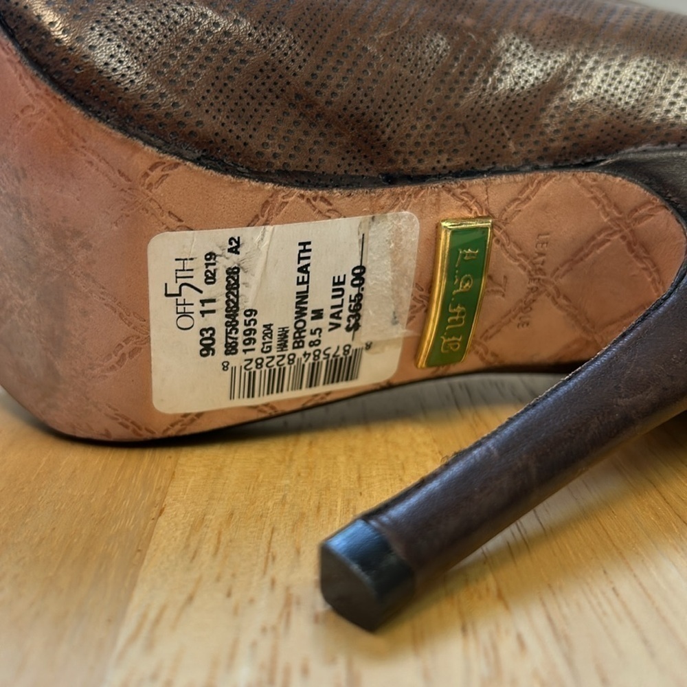 L.A.M.B. Hannah Brown Leather Women’s Heels Size 8.5M Made in Brazil - Picture 10 of 12
